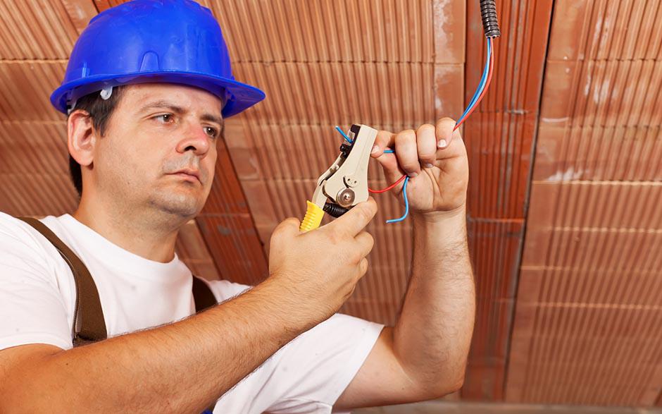 électricien de maintenance Maisons-Laffitte